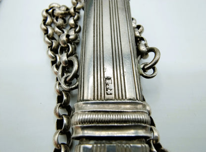 Zilveren chatelaine, 18e en 19e eeuws. o.a. J. van den Berg, Schoonhoven, 1824