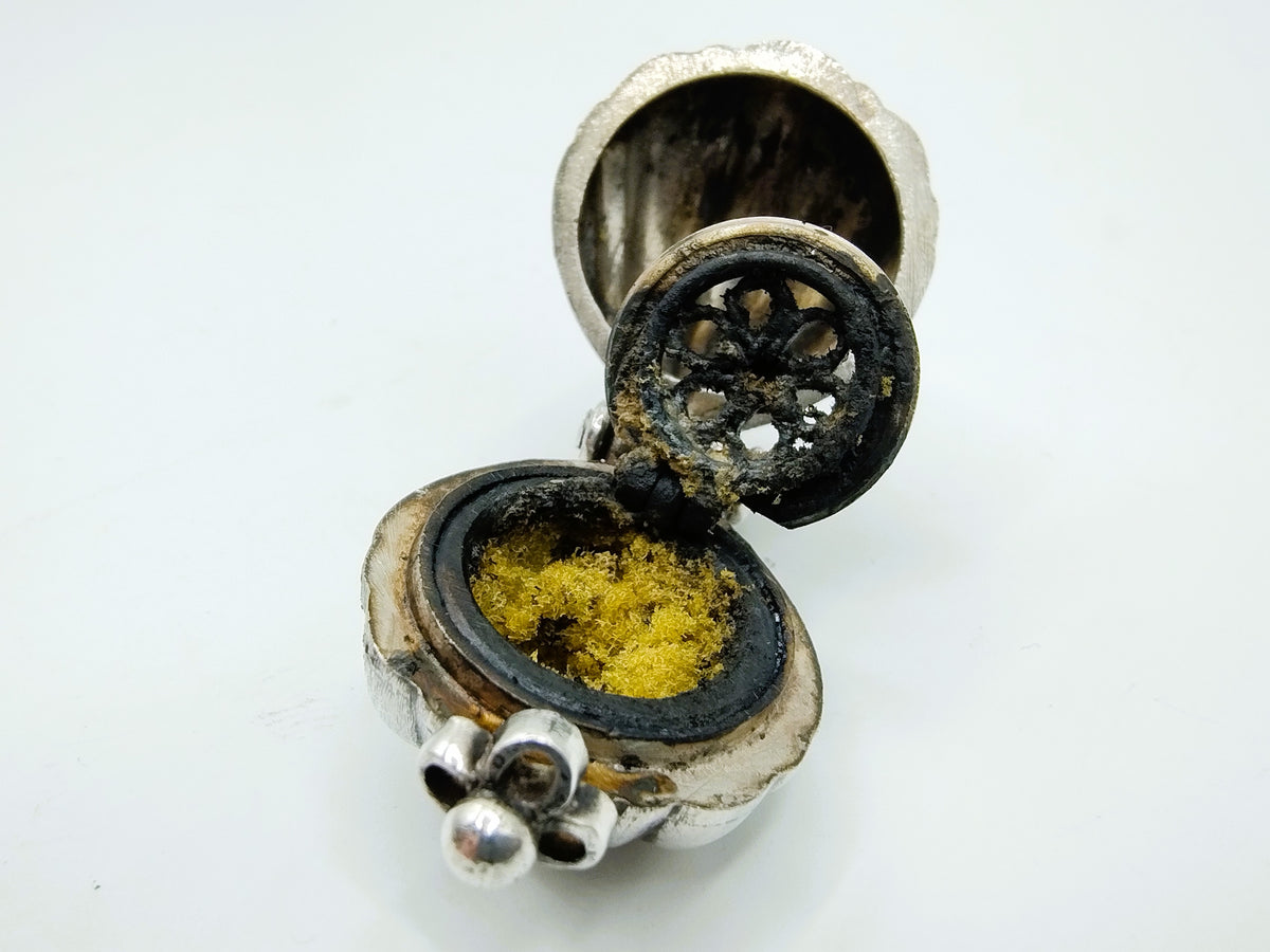 Zilveren pomander of reukei, 18e eeuws