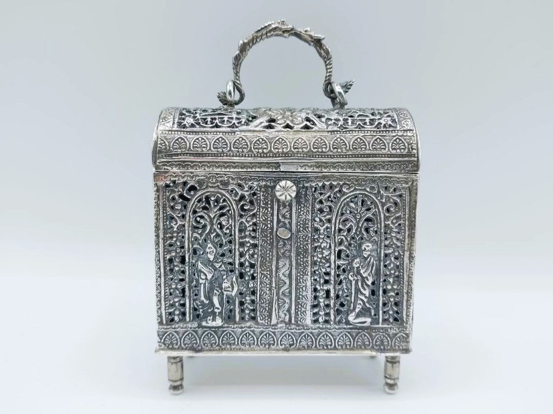 Zilveren knottekistje met apostelen, Schoonhoven, 1891