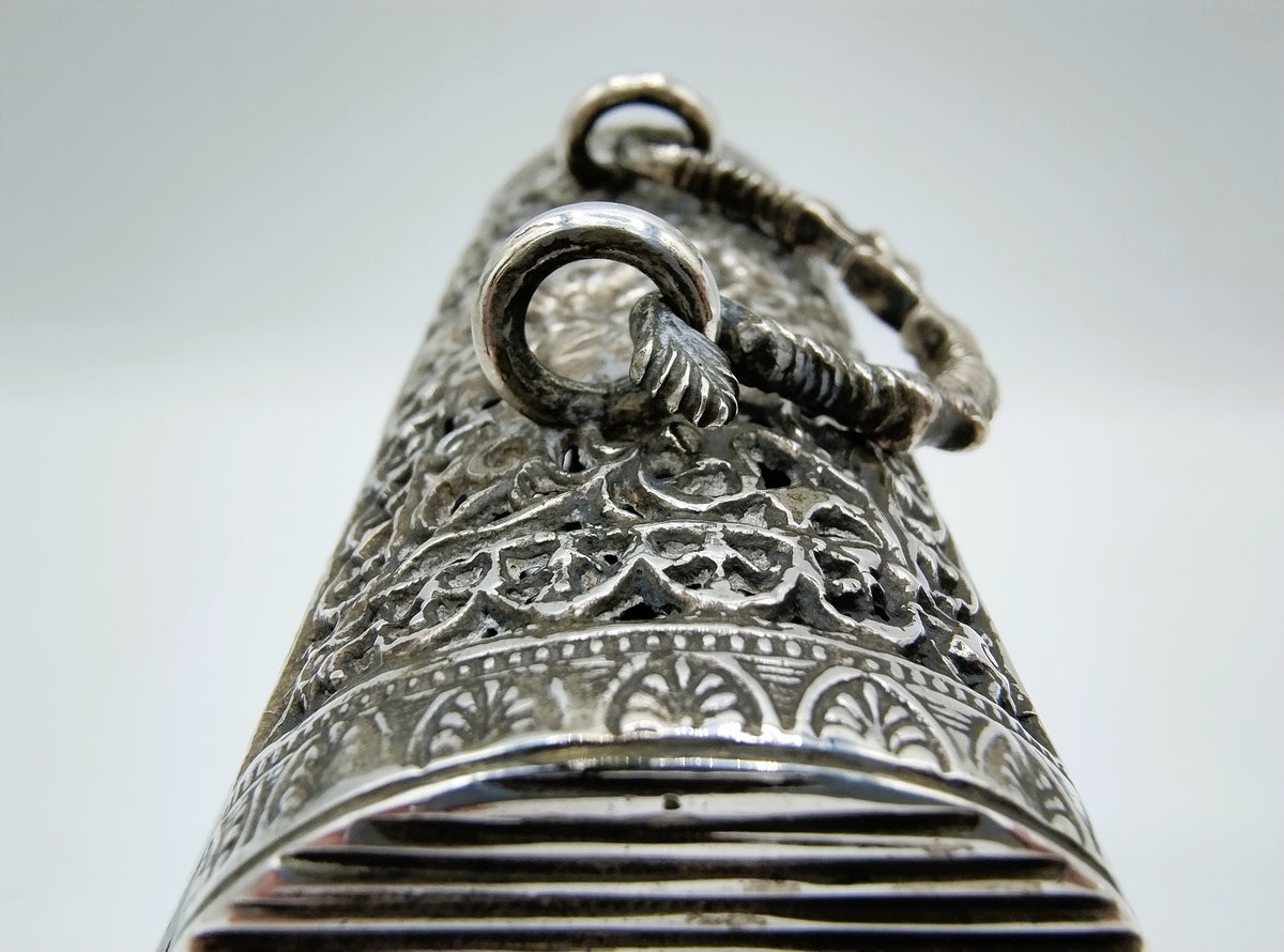 Zilveren knottekistje met apostelen, Schoonhoven, 1891