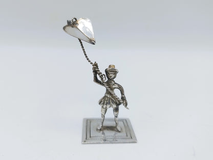 Zilveren miniatuur, man met vlieger, H. Duller, Amsterdam, 1779