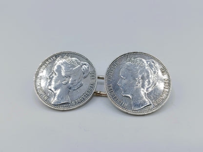 Zilveren broekstukken, Wilhelmia guldens, 1898
