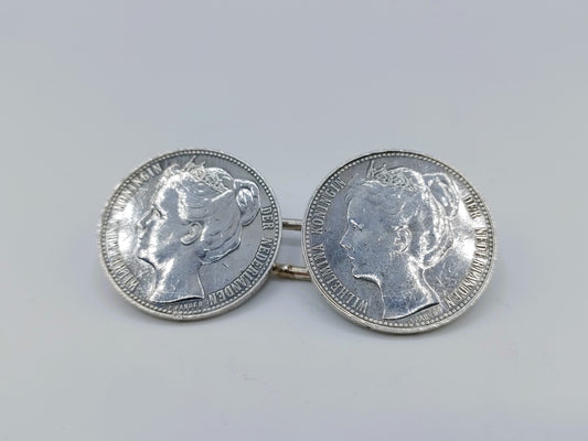 Zilveren broekstukken, Wilhelmia guldens, 1898