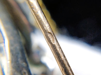 Zilveren / gouden takbroche bezet met 23 roosdiamanten, 19e eeuws