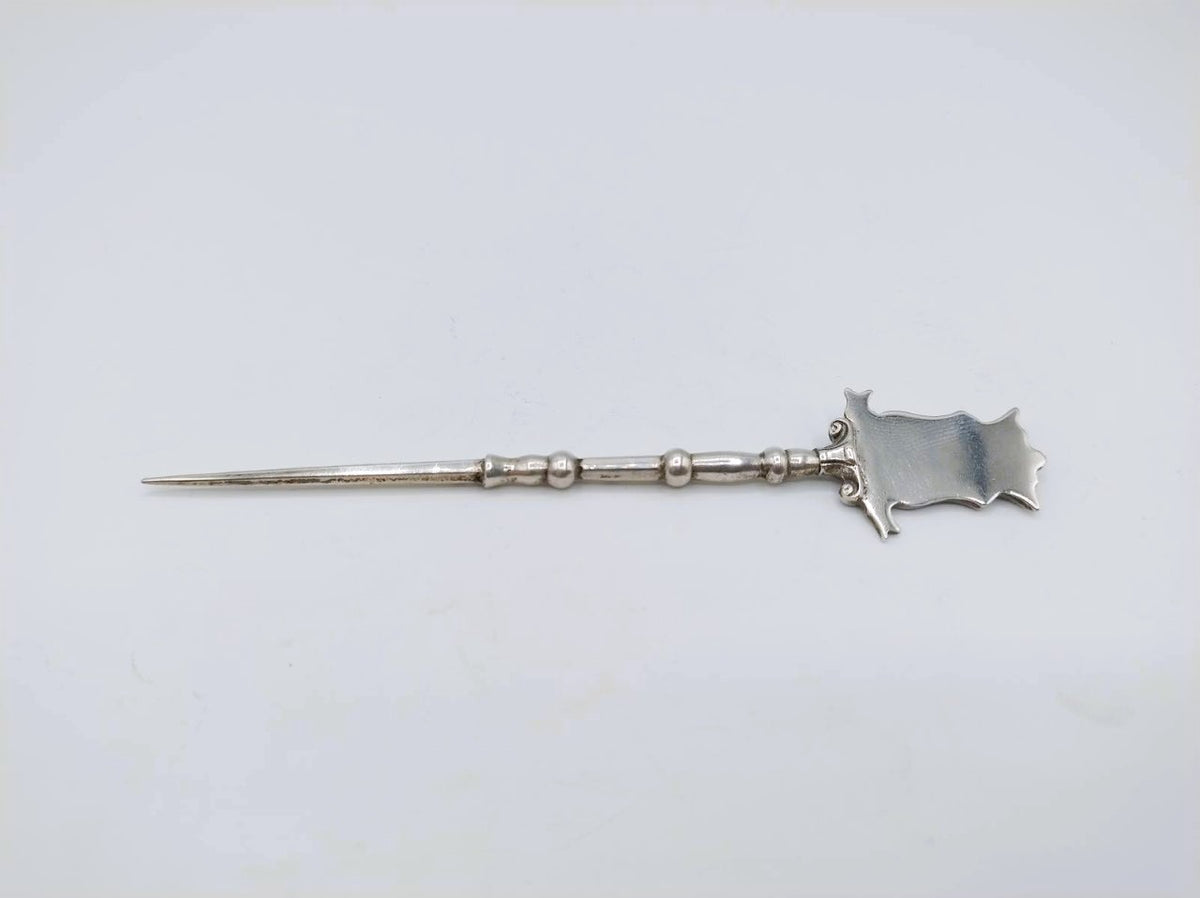 Zilveren pijpenwroeter met wapen van Terschelling, Bijkamp, Steenwijk, ca. 1930