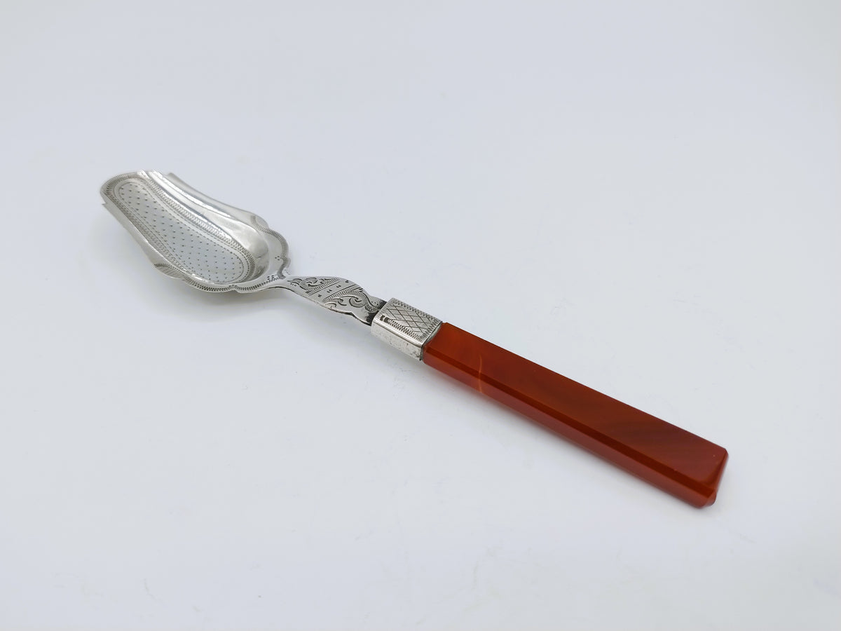 Zilveren suikerlepel met carneolen heft, A.A. Graves- Kooiman, Schoonhoven, ca. 1880