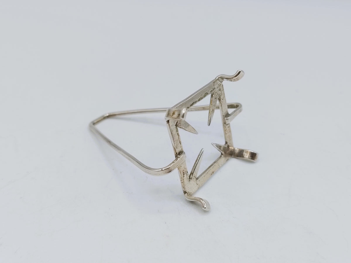 Zilveren miniatuur hangtreeft, 18e eeuws