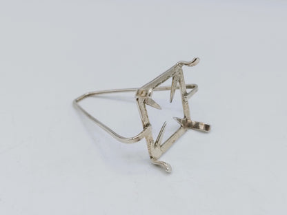 Zilveren miniatuur hangtreeft, 18e eeuws