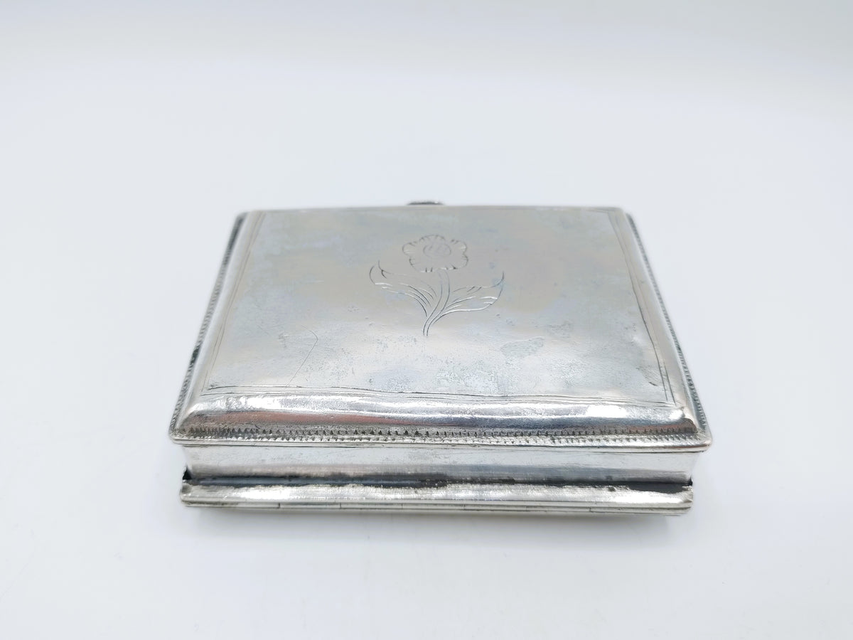 Zilveren snuifdoos, Louis XV stijl, ca. 1770