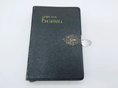 Duits Evangelisch Refomiertes Gesangbuch met zilveren slot, 1954