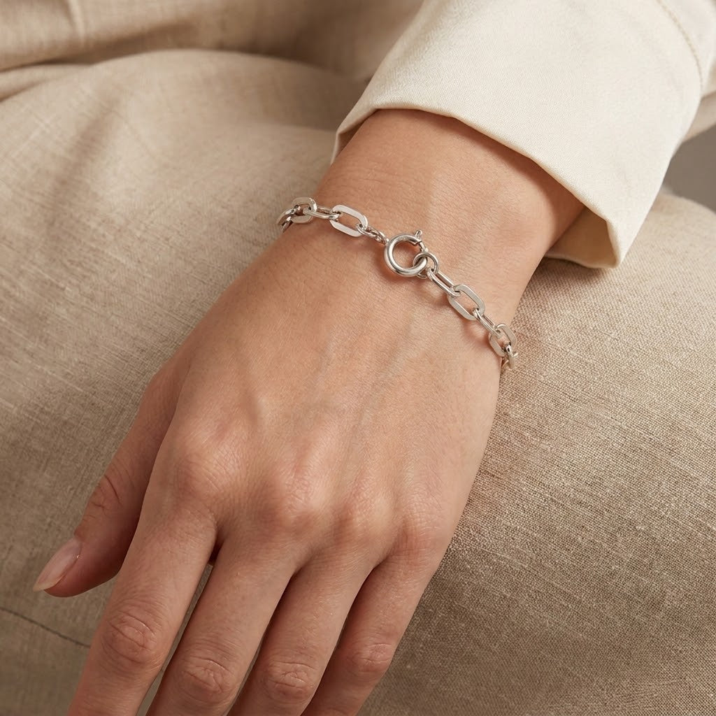 Zilveren schakelarmband met ronde schakels en sluiting, Jansen Post & Cocks Amsterdam