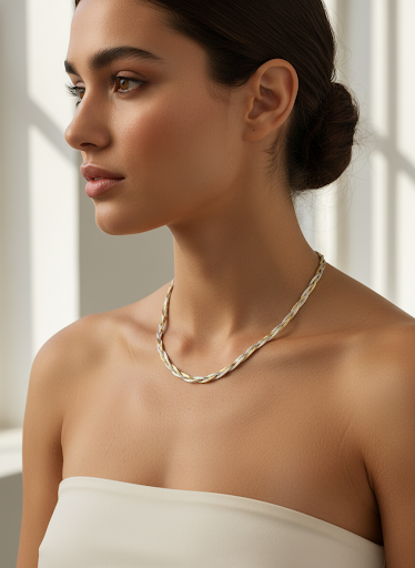 Zilveren bi-colour collier, platte schakel